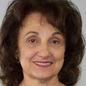 Meet your Posher, Annamaria